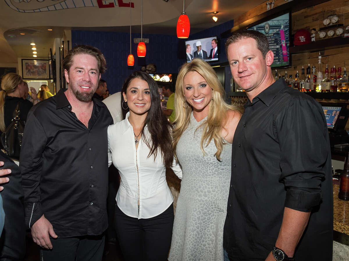 MLB's Jeff Bagwell touches girlfriend Rachel Brown at Houston Astros game