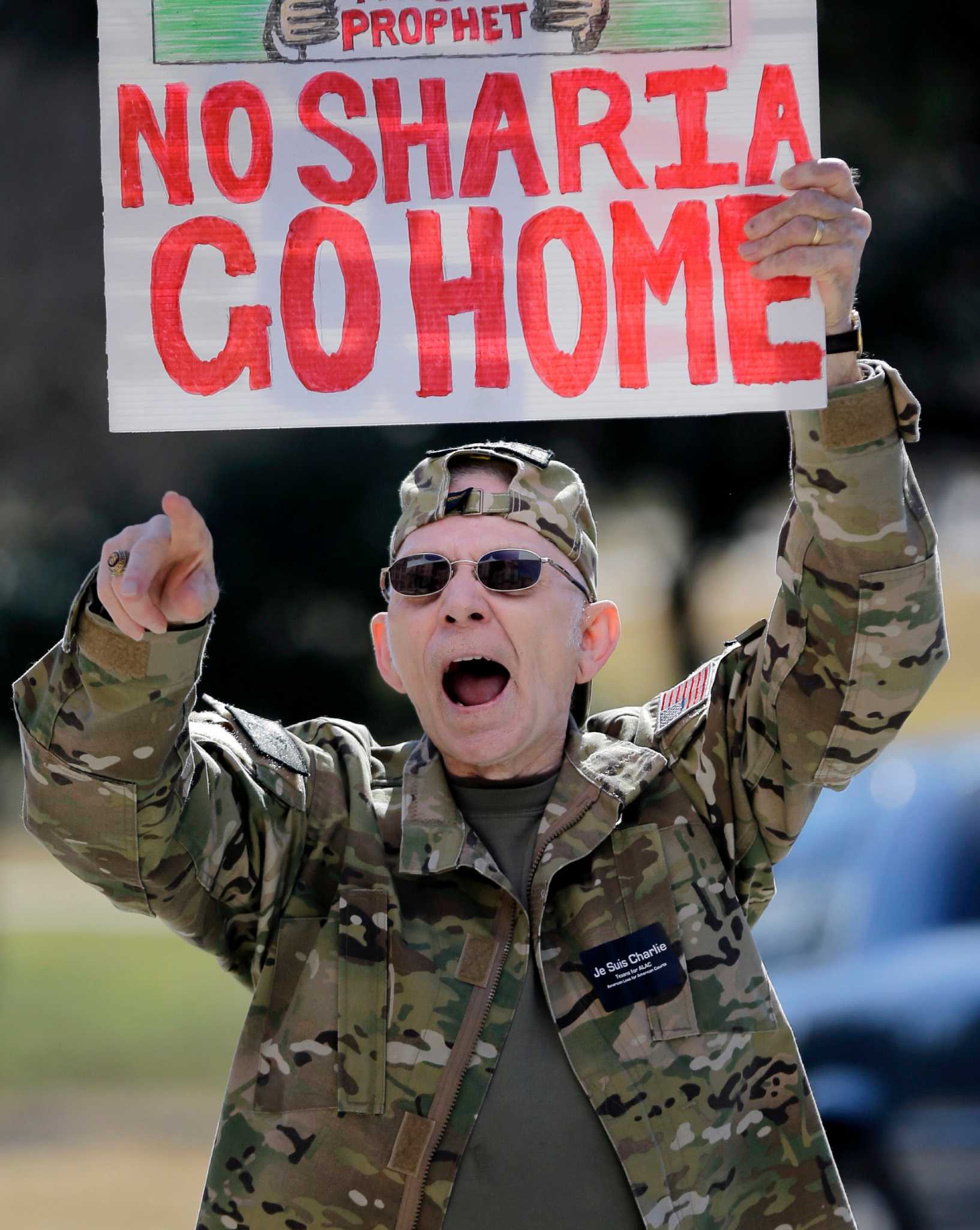 Texas Muslim Capitol Day marred by anti-Islam protesters