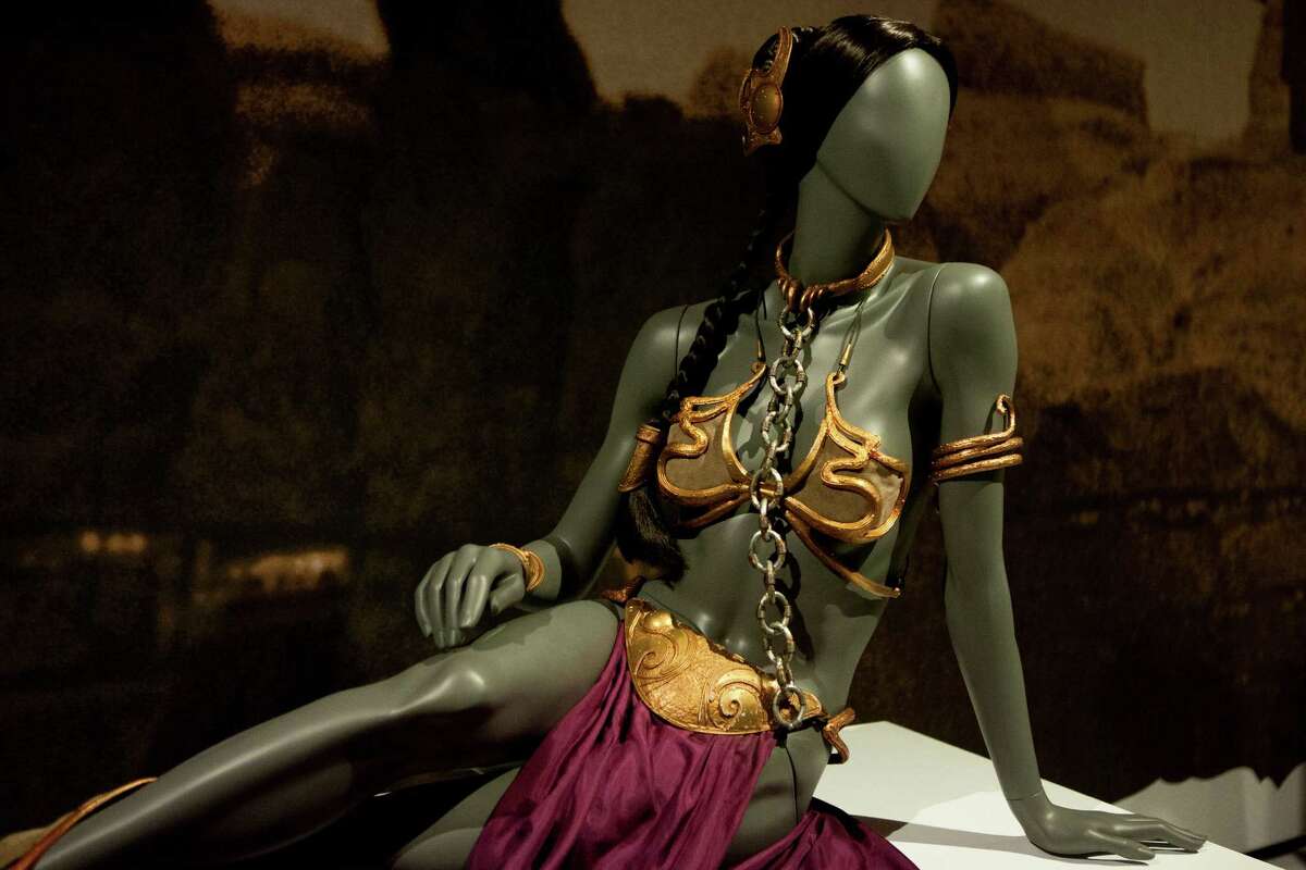 princess leia in jabba the hutt bikini