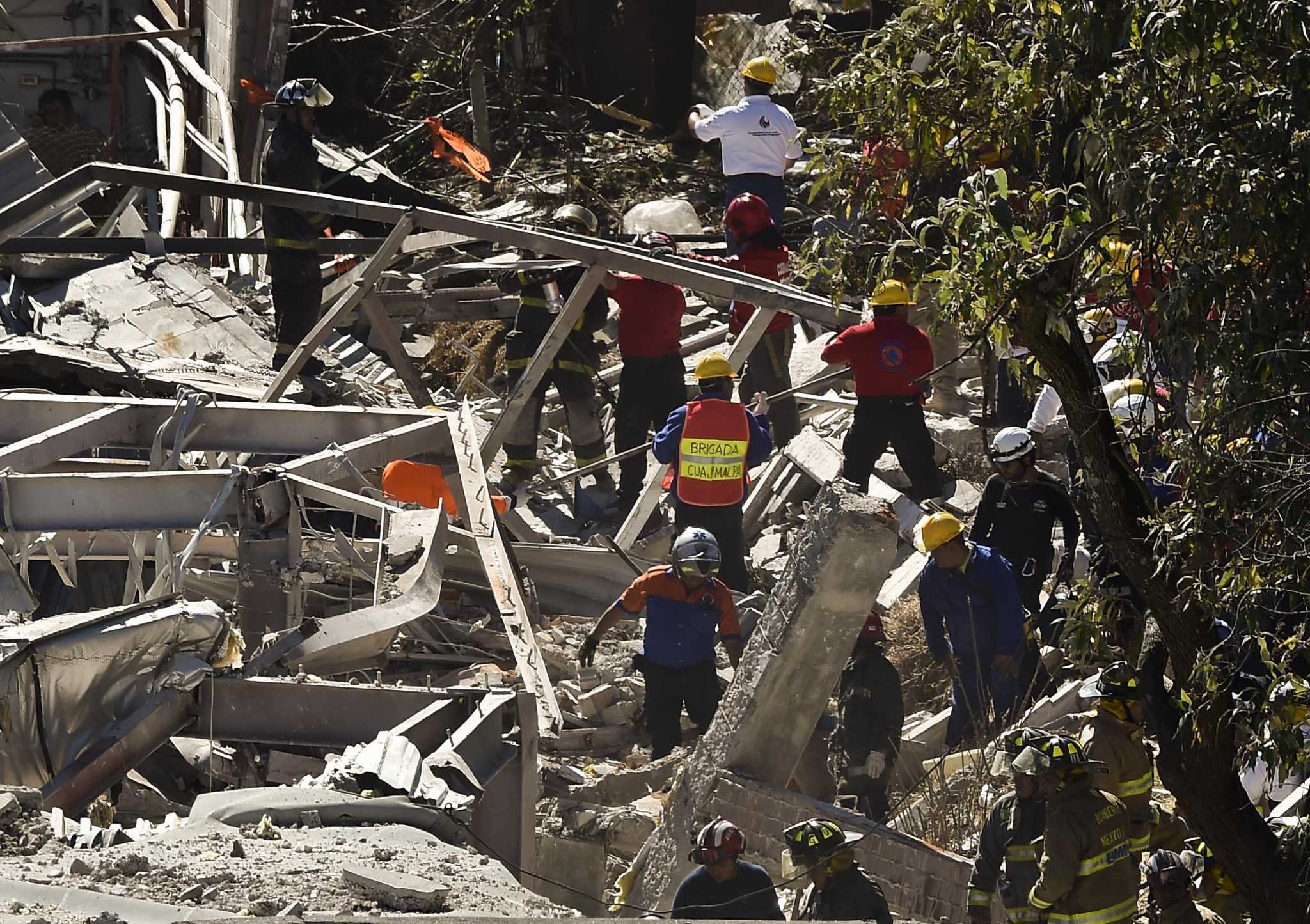 3 dead, dozens wounded in gas explosion at Mexico City hospital
