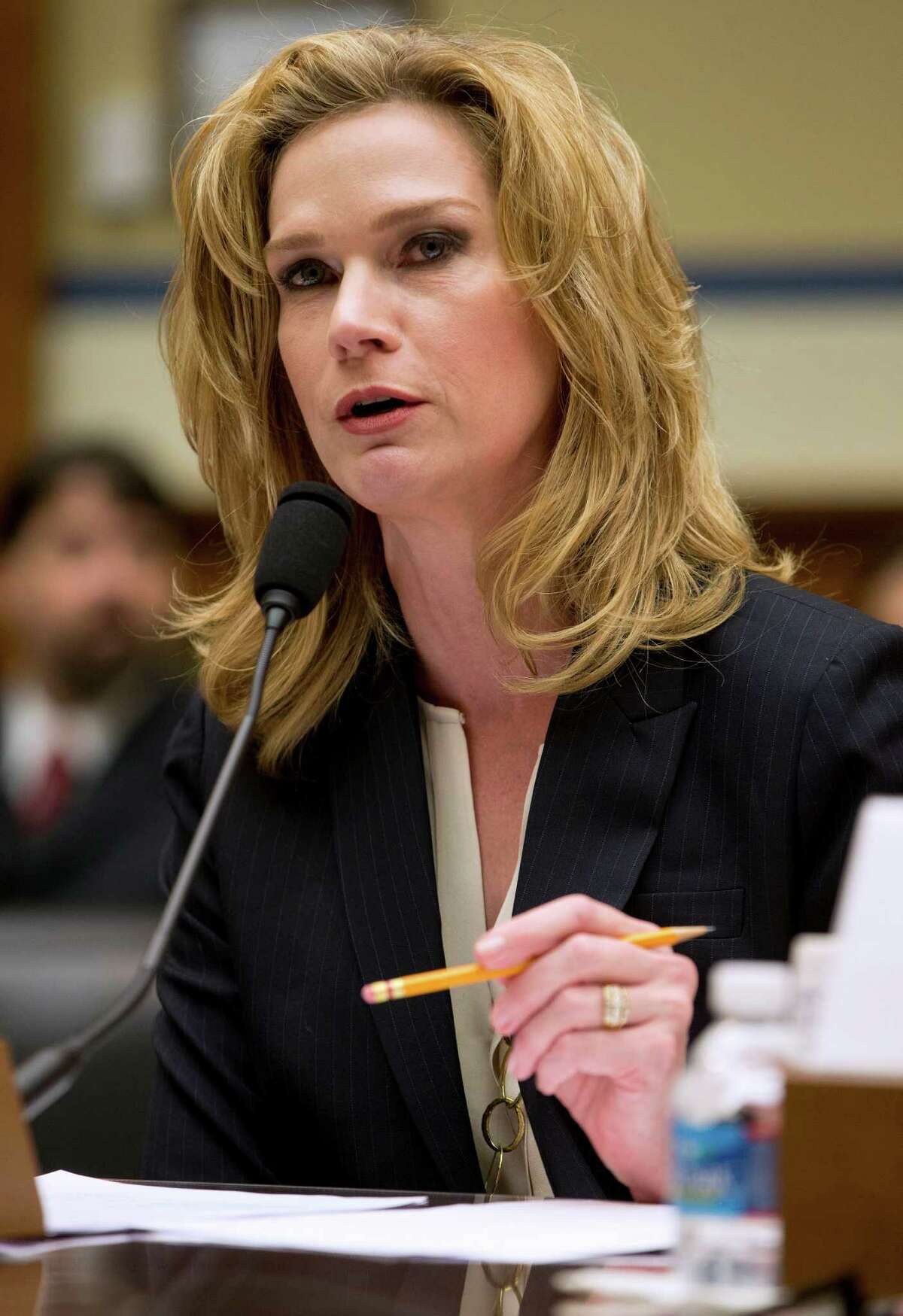 Texas voter ID advocate slams Holder Justice Dept. in Lynch AG hearings