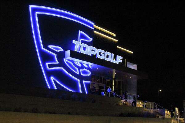 Danny Green Spurs Players Tee Up During Opening Night At Topgolf Expressnews Com