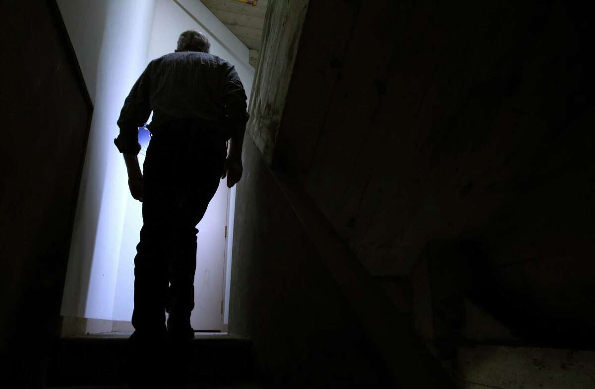 UC Berkeleys Campanile Marks Years Of Bells And Bones