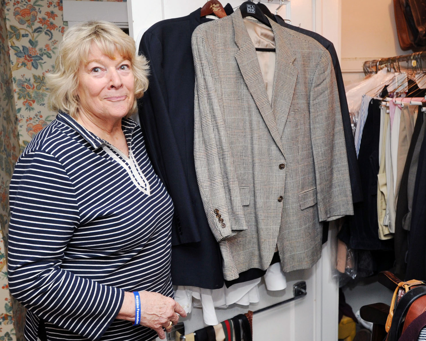 'Suitable' vets group sought for Theis clothing donation