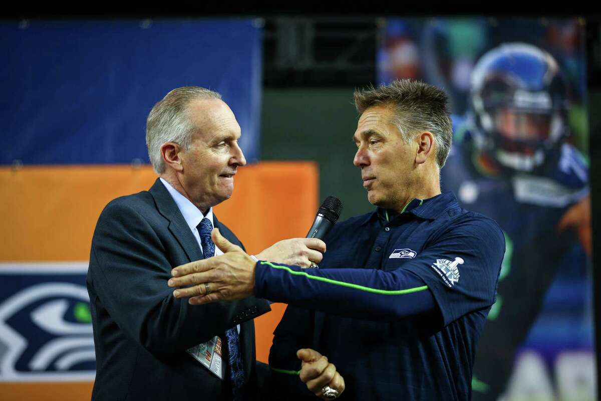 Matt Calkins: Hall of Famer Steve Largent enjoys Seahawks' appreciation,  and a little Seattle anonymity