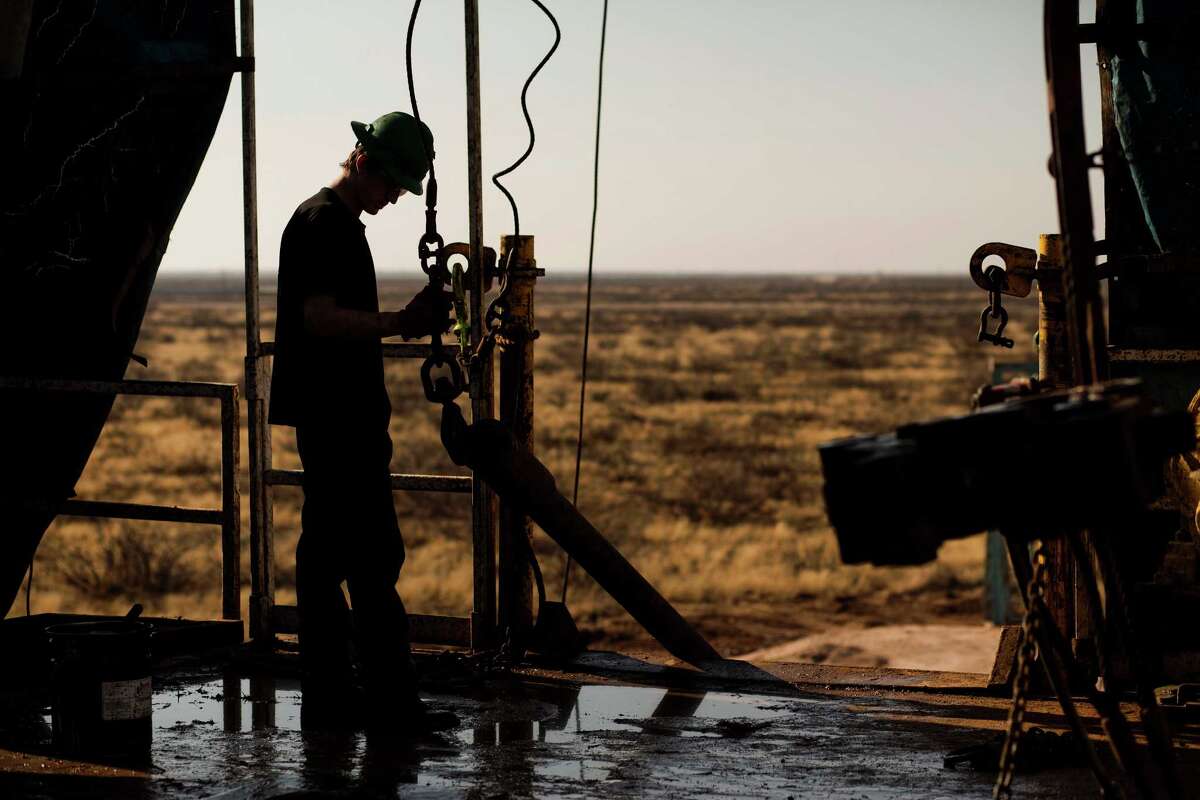 Oil prices drop, oil jobs take the fall