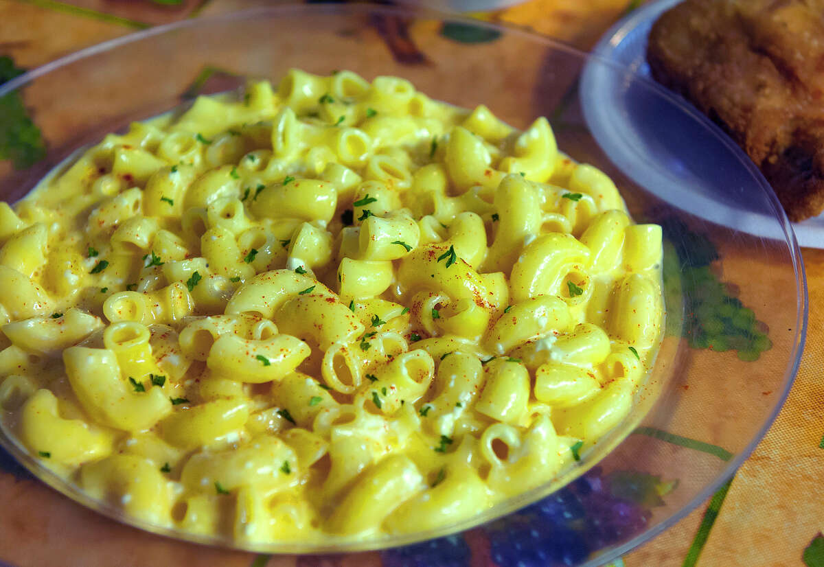 Photos of macaroni and cheese at Mr. And Mrs. G's Home Cooking.