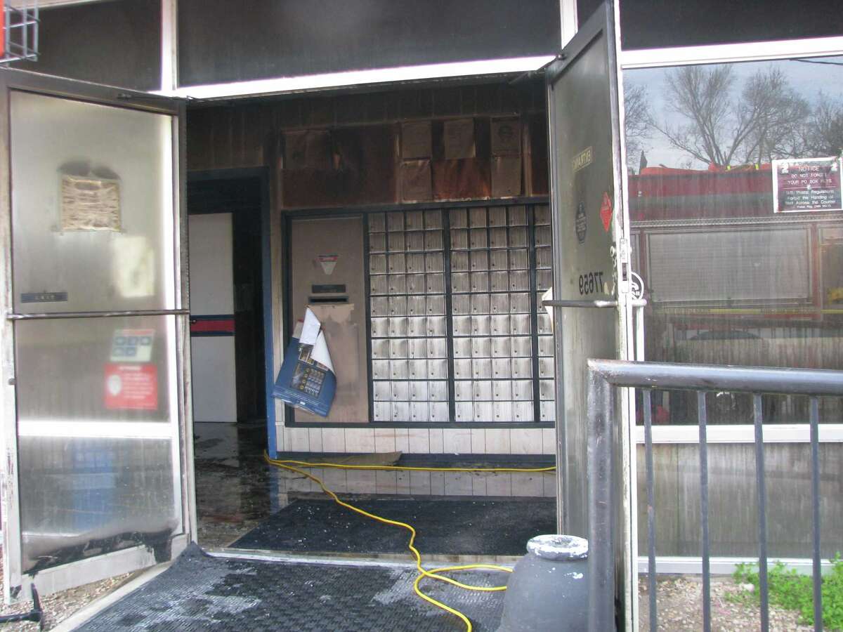 Sour Lake mail rerouted following Post Office fire