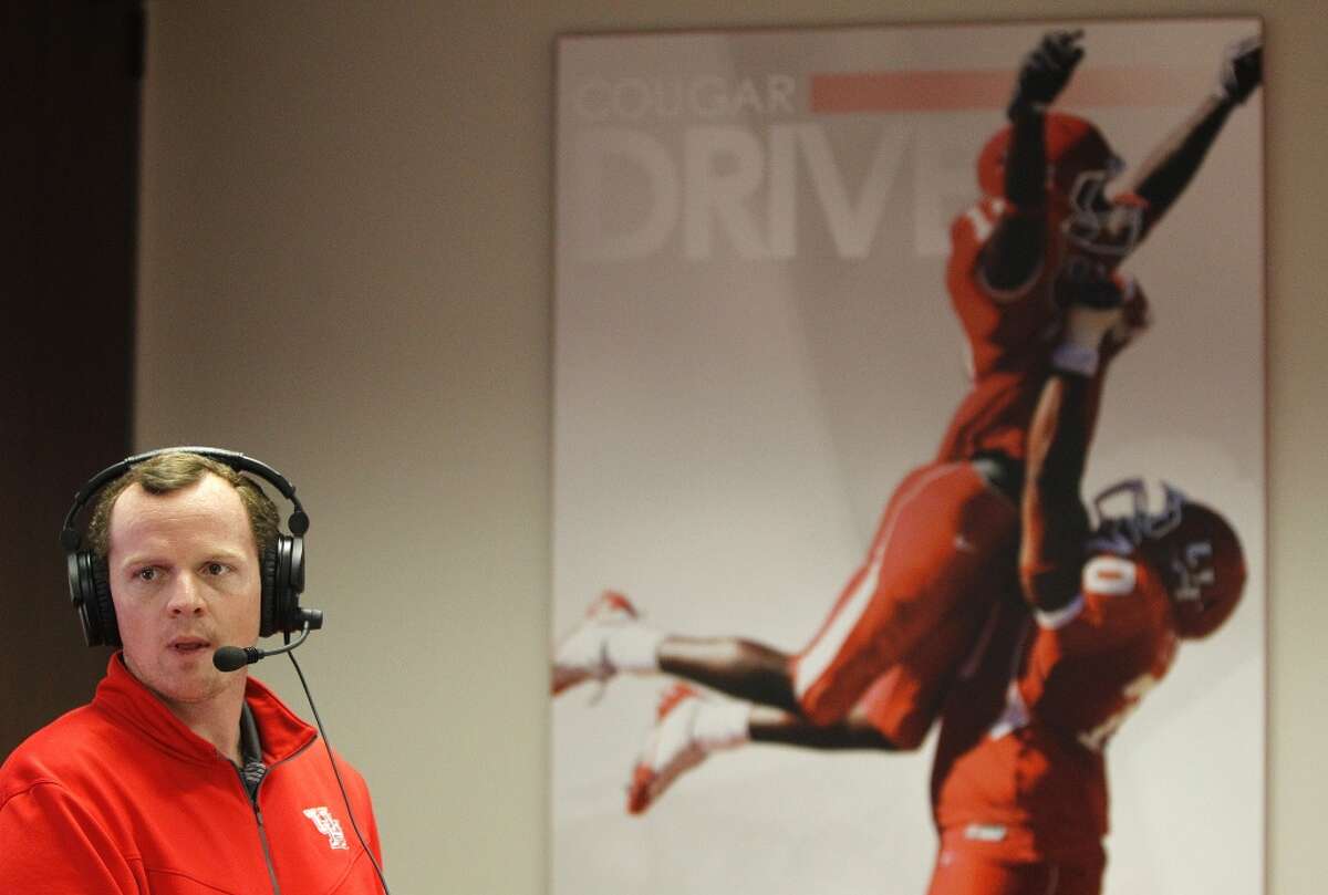University of Houston's Major Applewhite, Offensive Coordinator/Quarterbacks speaks during a webcast as head football coach Tom Herman signed his first class in the war room at UH, Wednesday, Feb. 4, 2015, in Houston. ( Karen Warren / Houston Chronicle )
