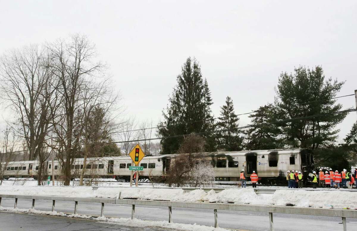Report MetroNorth train slowed before fatal crash in Valhalla