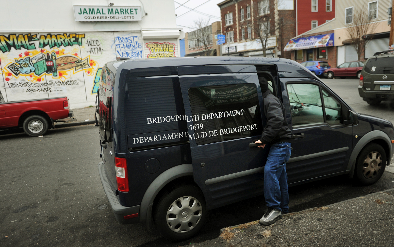 Nonprofit takes over city's needleexchange program