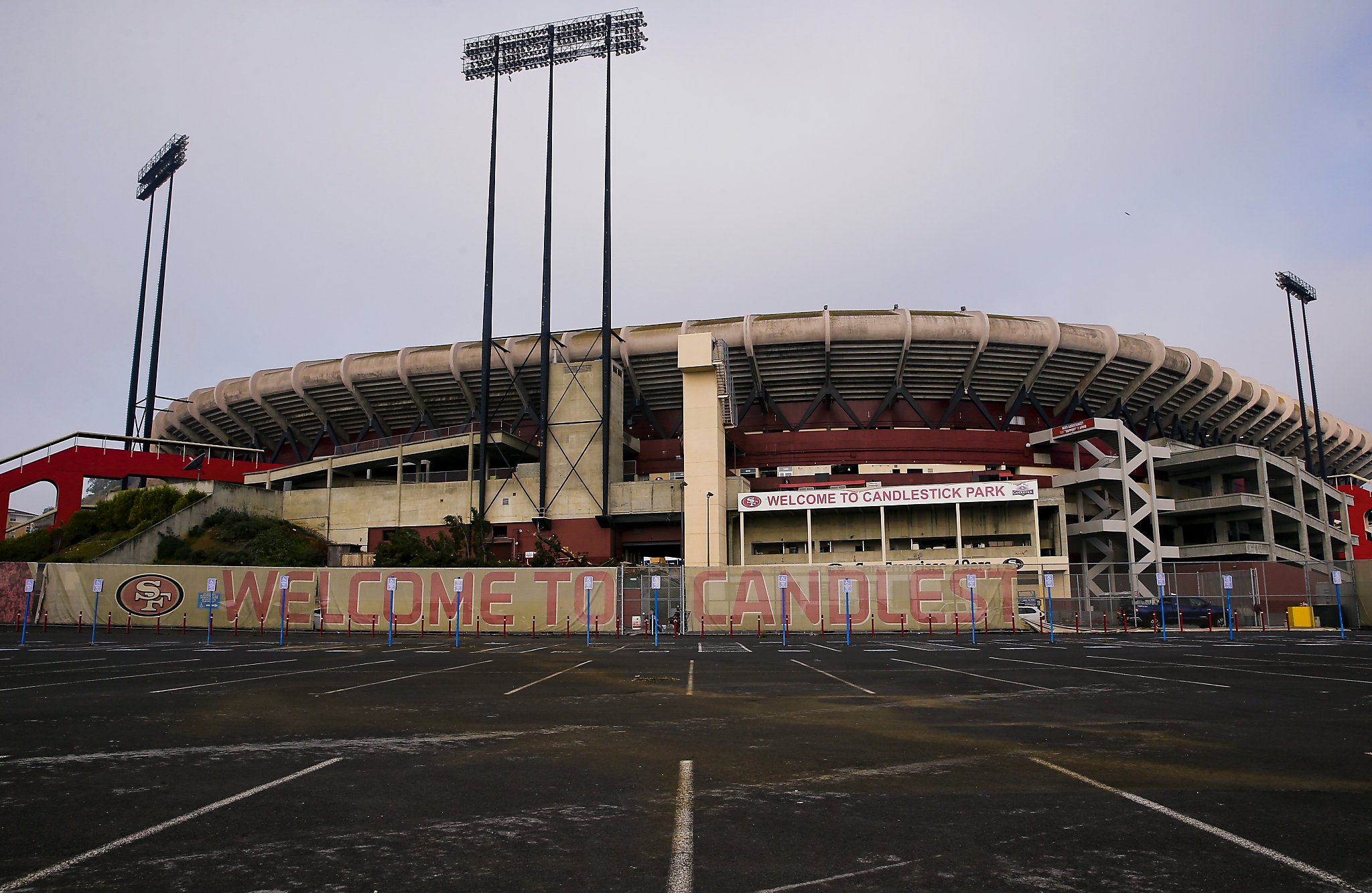 End zone view from the upperdeck at Candlestick Park during the