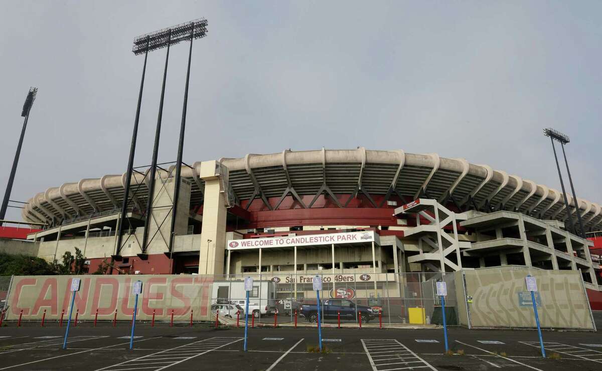 Defunct Candlestick Park featured The Beatles