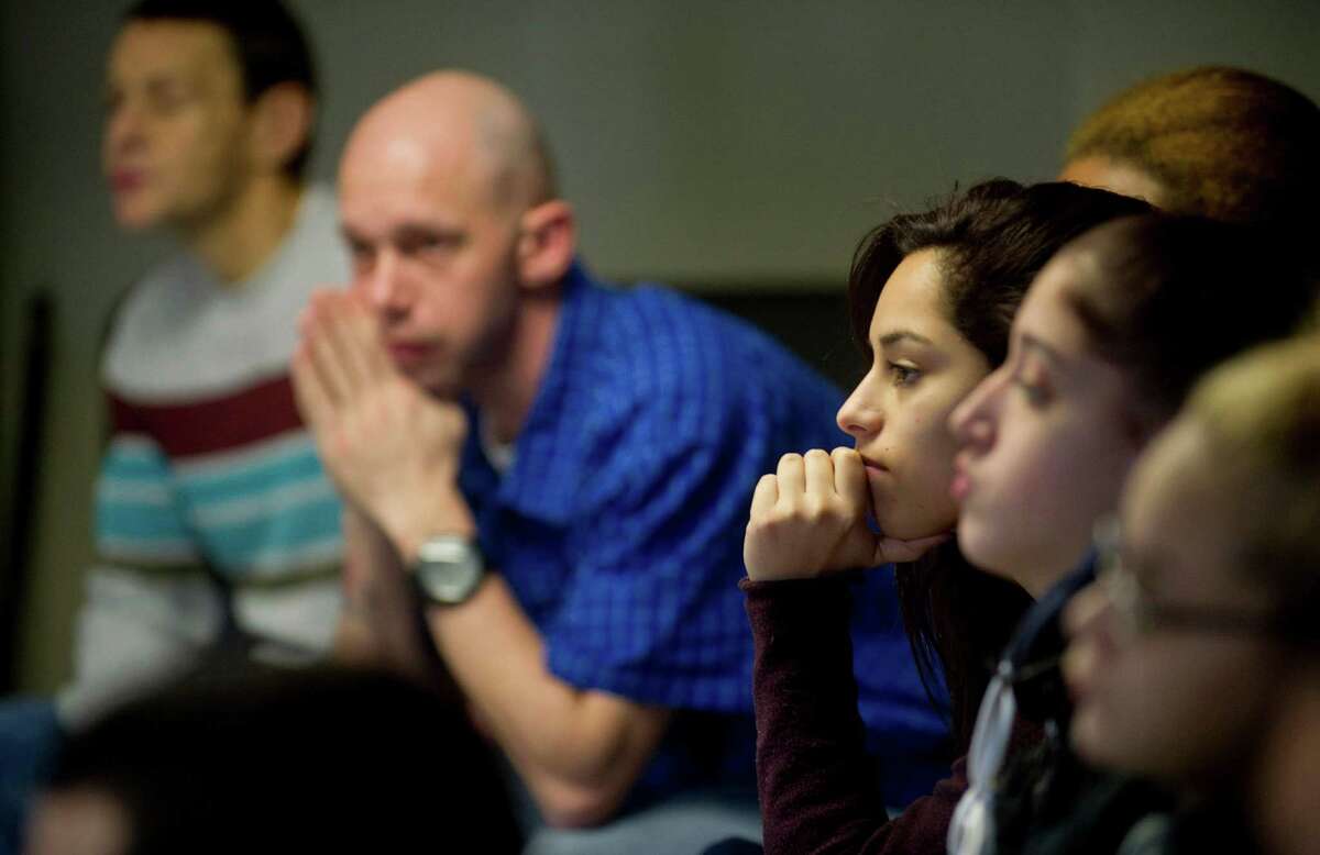 Recovering addicts tell Stamford students to avoid their mistakes