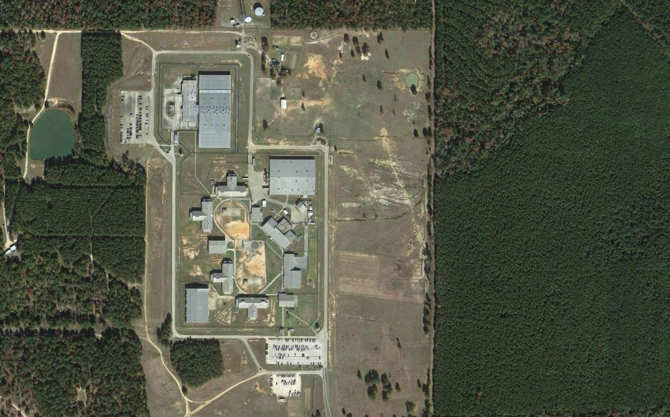 Texas prison officials to begin 1,000 inmate transfers to facilities