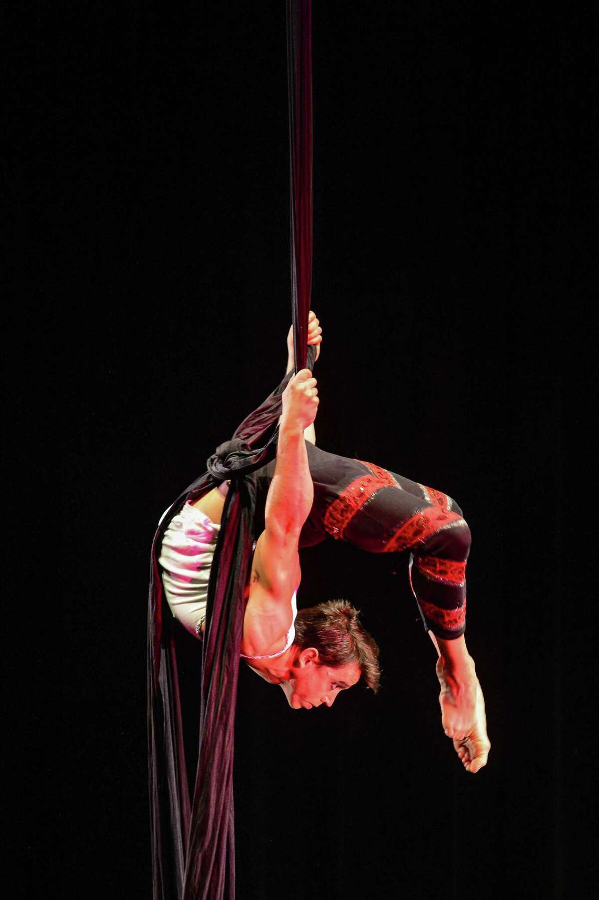 Aerialist Nicolas Maffey performs on the Silks at the 2015 U.S. Aerial Championship at Rose Nagelberg Theater on February 6, 2015 in New York City.
