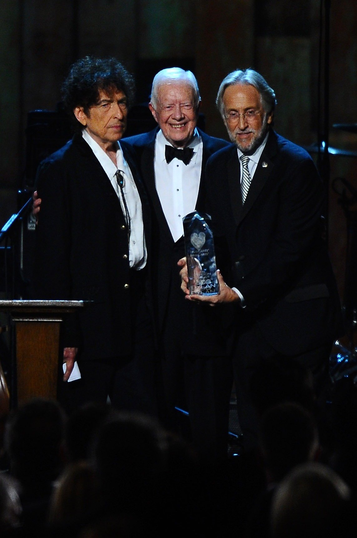 Bob Dylan distills his whole life in 30 minutes