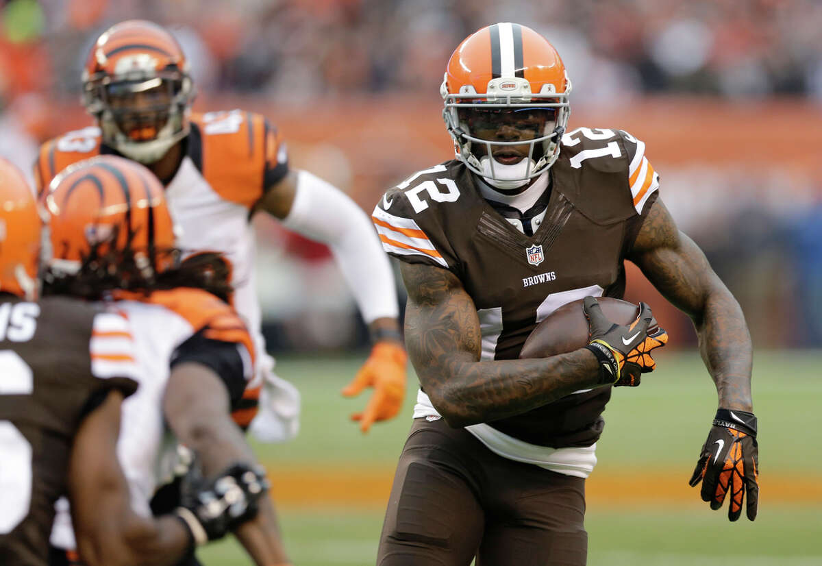Cleveland Browns wide receiver Josh Gordon 16 games Violation of the league's substance abuse policy after testing positive for alcohol use, his third suspension since 2013. 
