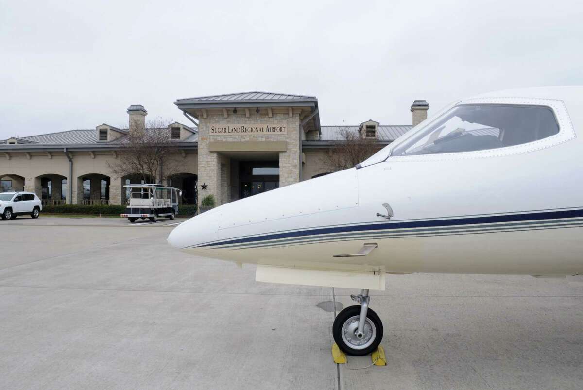 Sugar Land airport gets 12 million FAA grant to improve taxiway