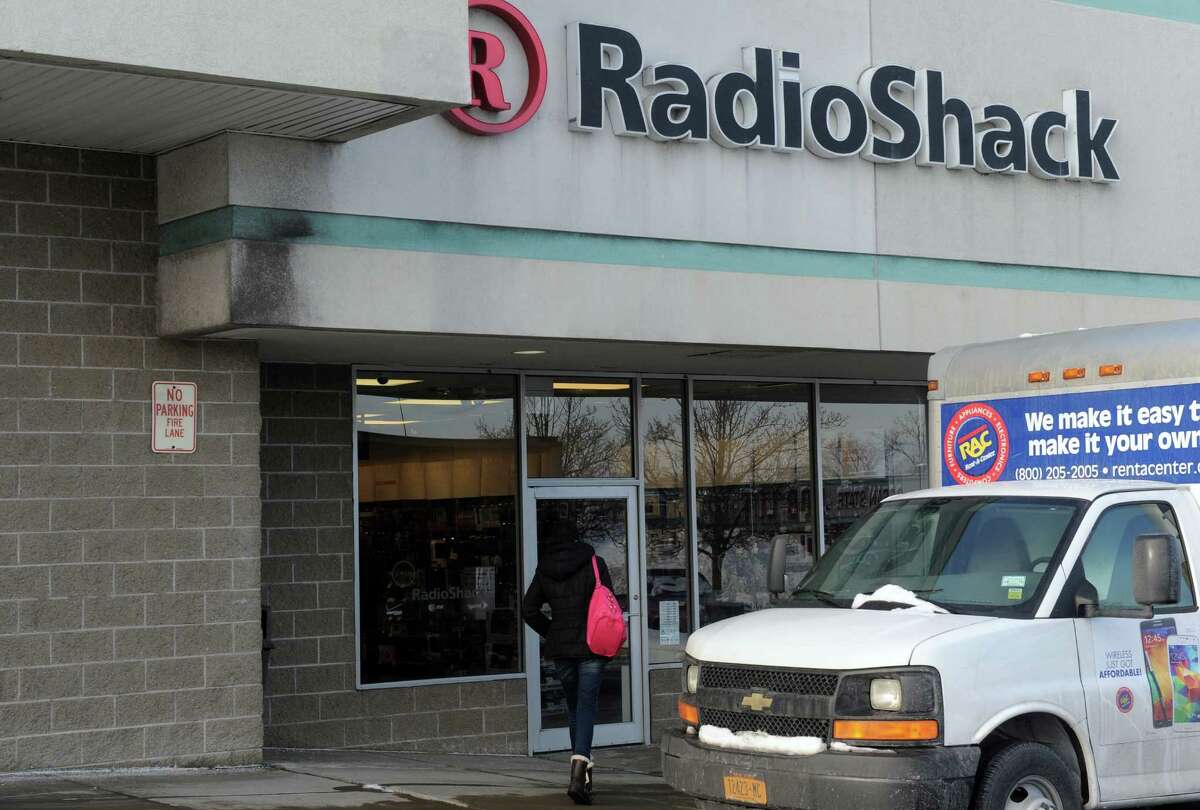 chautauqua radio shack going out of business