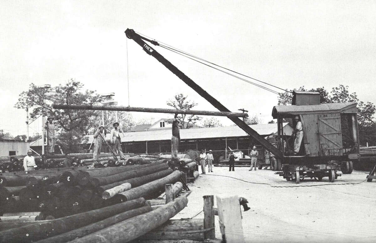 The pole yard at Jones Avenue in 1946