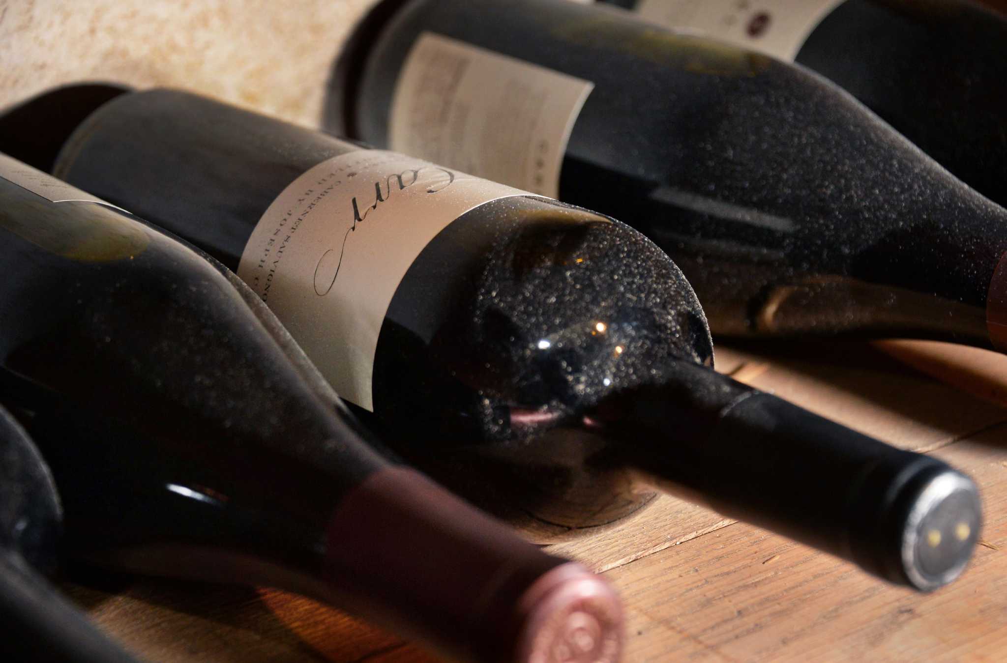 Wine from area native Joe Carr gets 'SNL' poke - Vimarsana News