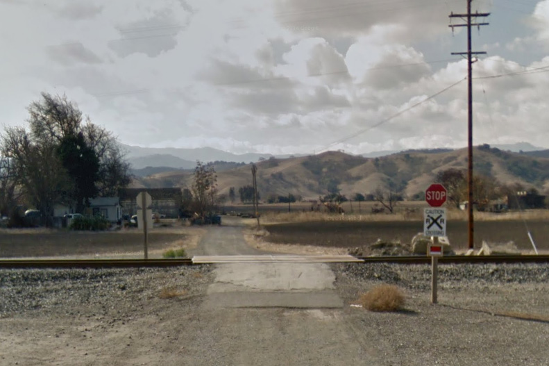 Man on tracks killed by Caltrain in San Jose
