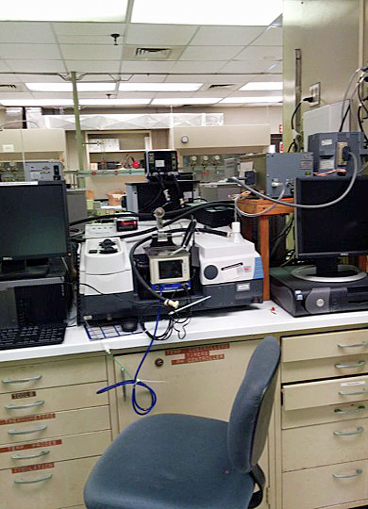 DuPont whistleblower files suit against chemical giant