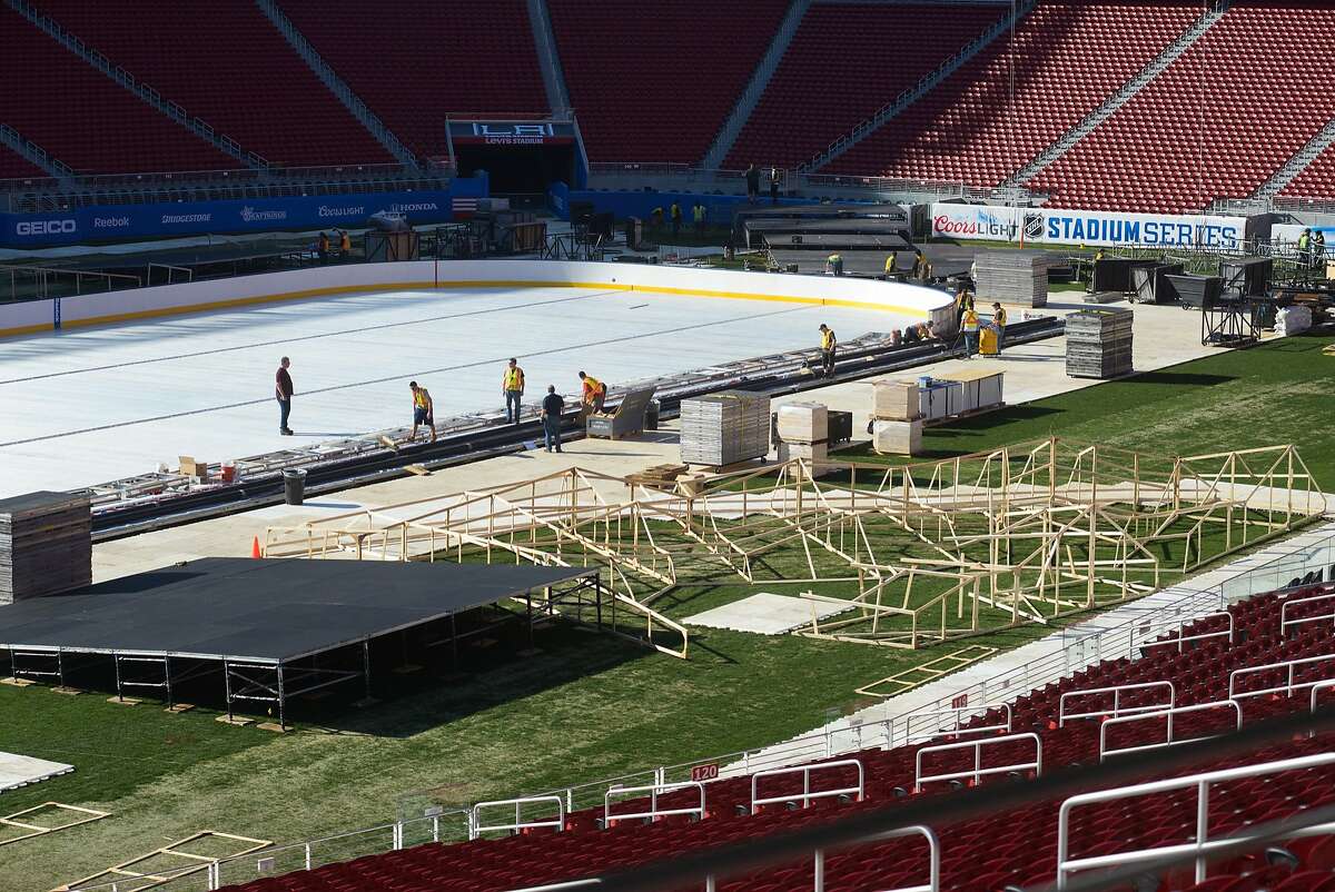 2015 Coors Light NHL Stadium Series - Rink Build Out - LA Kings Insider