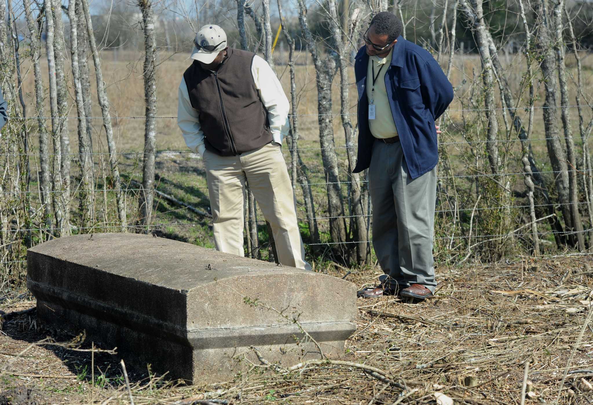 Jefferson Co. scans land for old gravesites