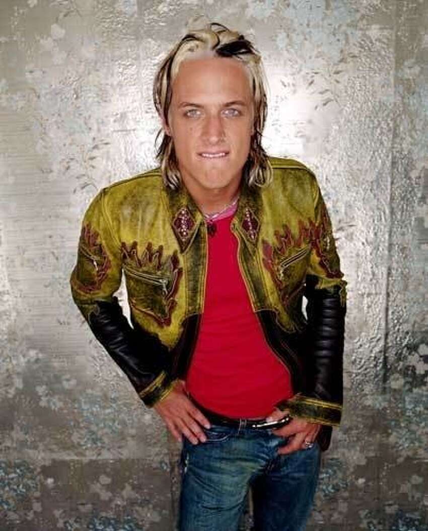 Brett Scallions at Putnam Den