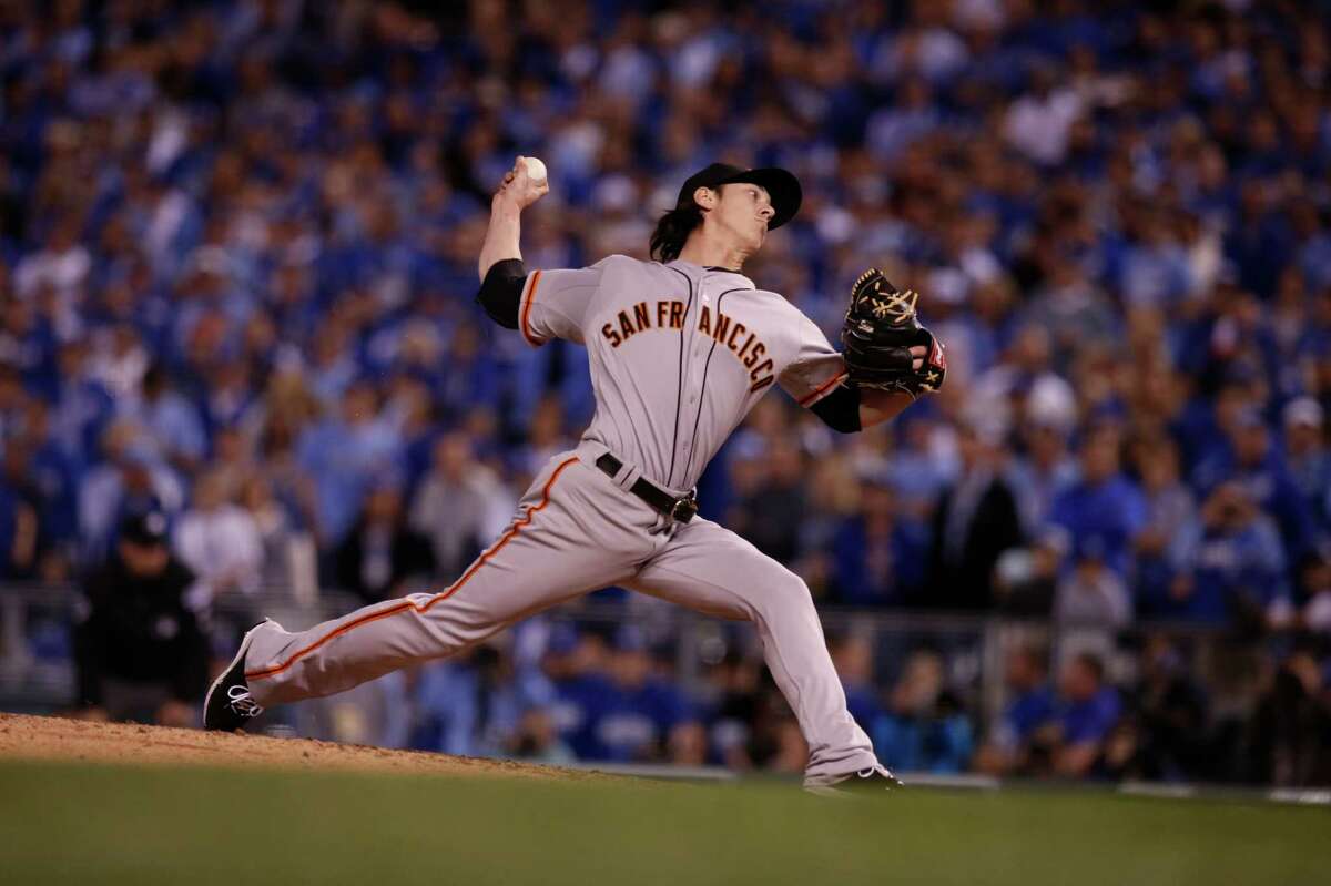 Tim Lincecum returned to his roots this past offseason, working with his father, Chris, on a rigorous throwing program to refine his pitching mechanics.