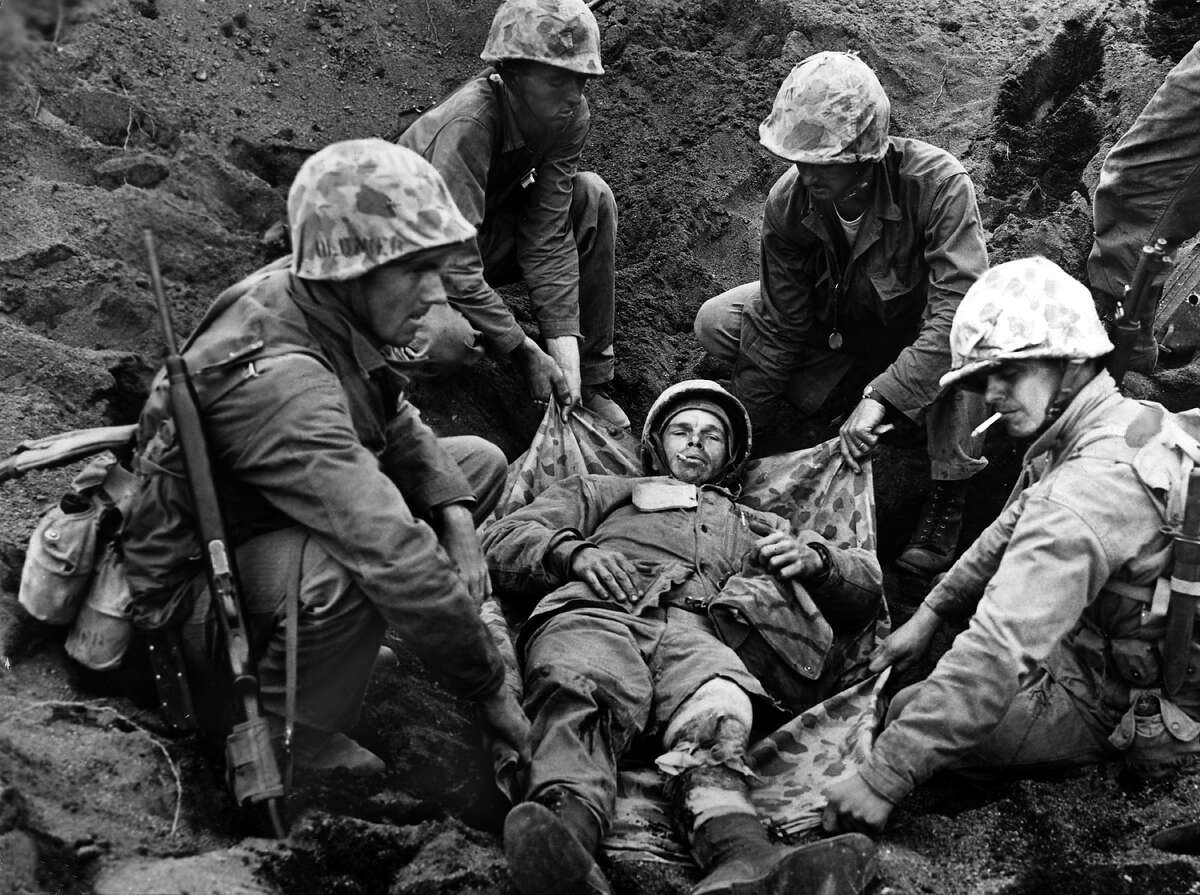 70 years ago: American flag raised on Iwo Jima