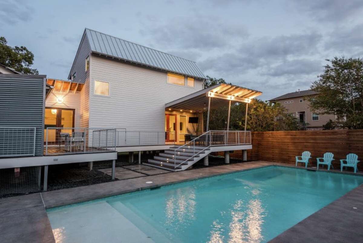 Green builder aims to transform Houston housing with kit homes