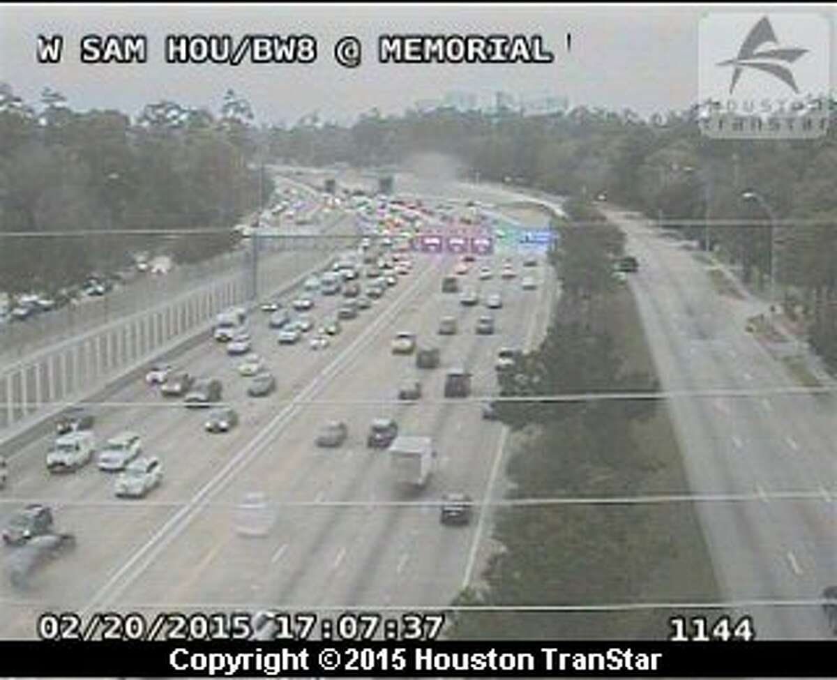 Series of wrecks making a mess out of Friday rush hour traffic