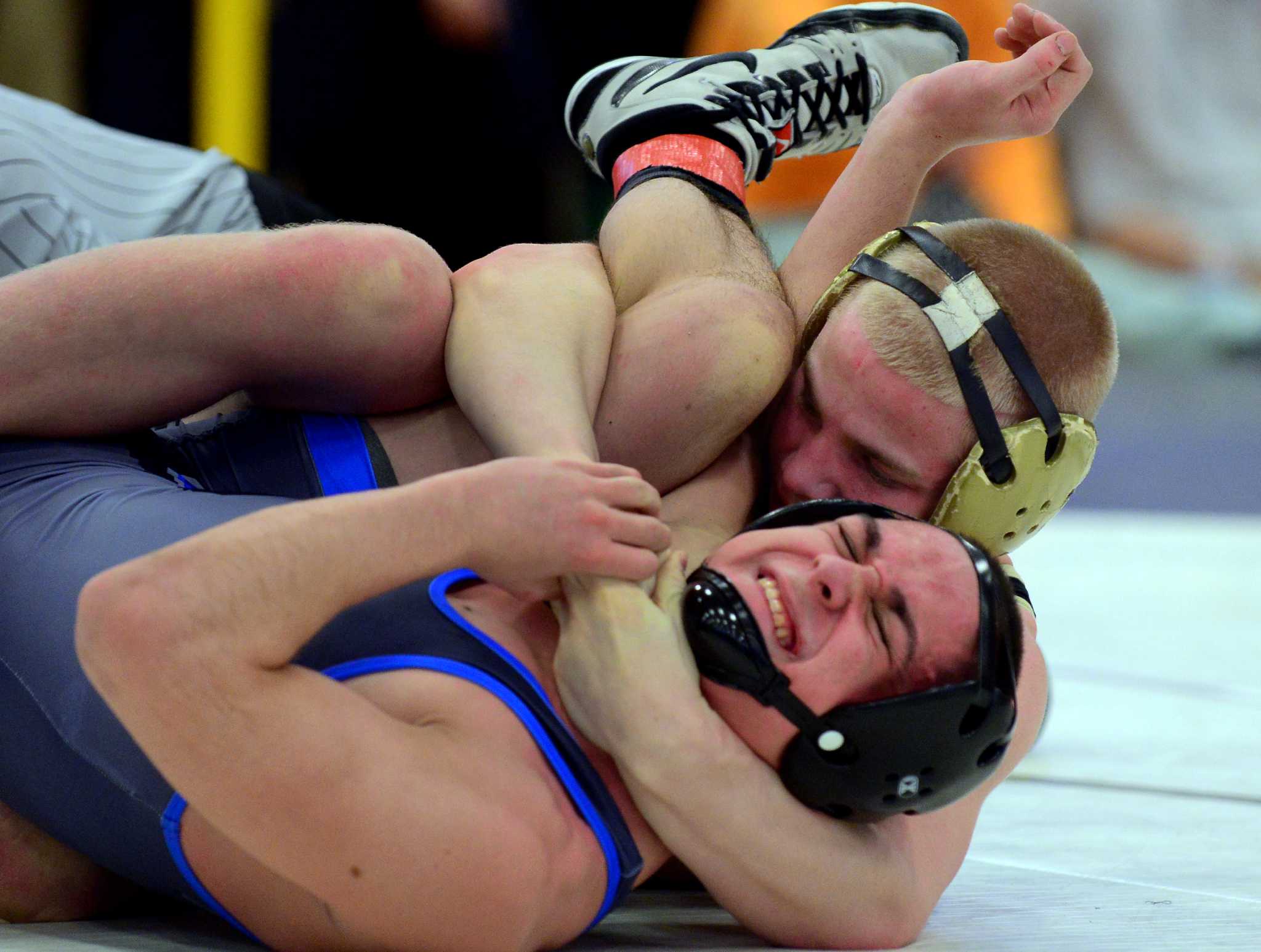 Newtown dominates at Class LL wrestling championships Porn Pic Hd