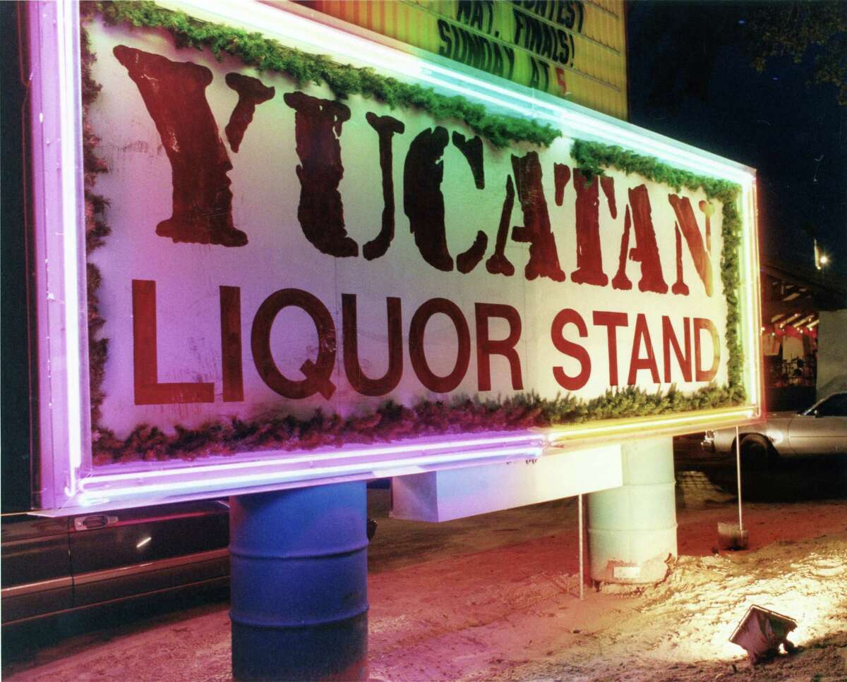 08/28/1990 - Yucatan Liquor Stand, 6353 Richmond