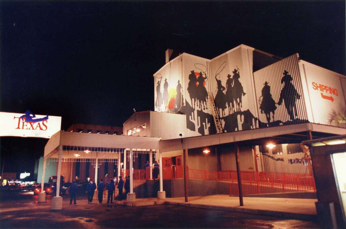 Crowds Long Gone Richmond Strip A Focus Of Revitalization Efforts