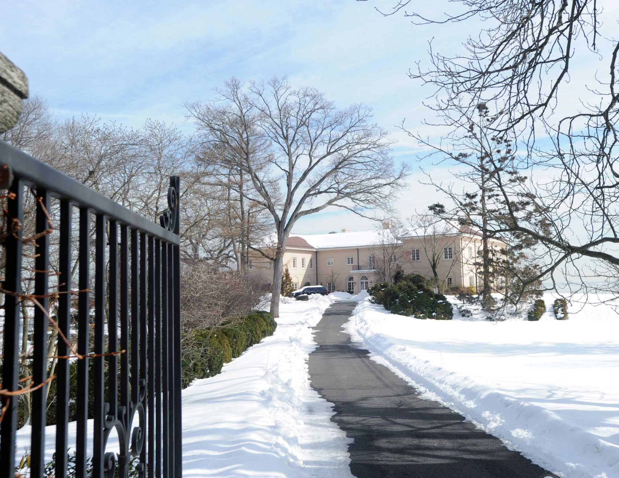 Byram Shore Road mansion on market for 29.5 million