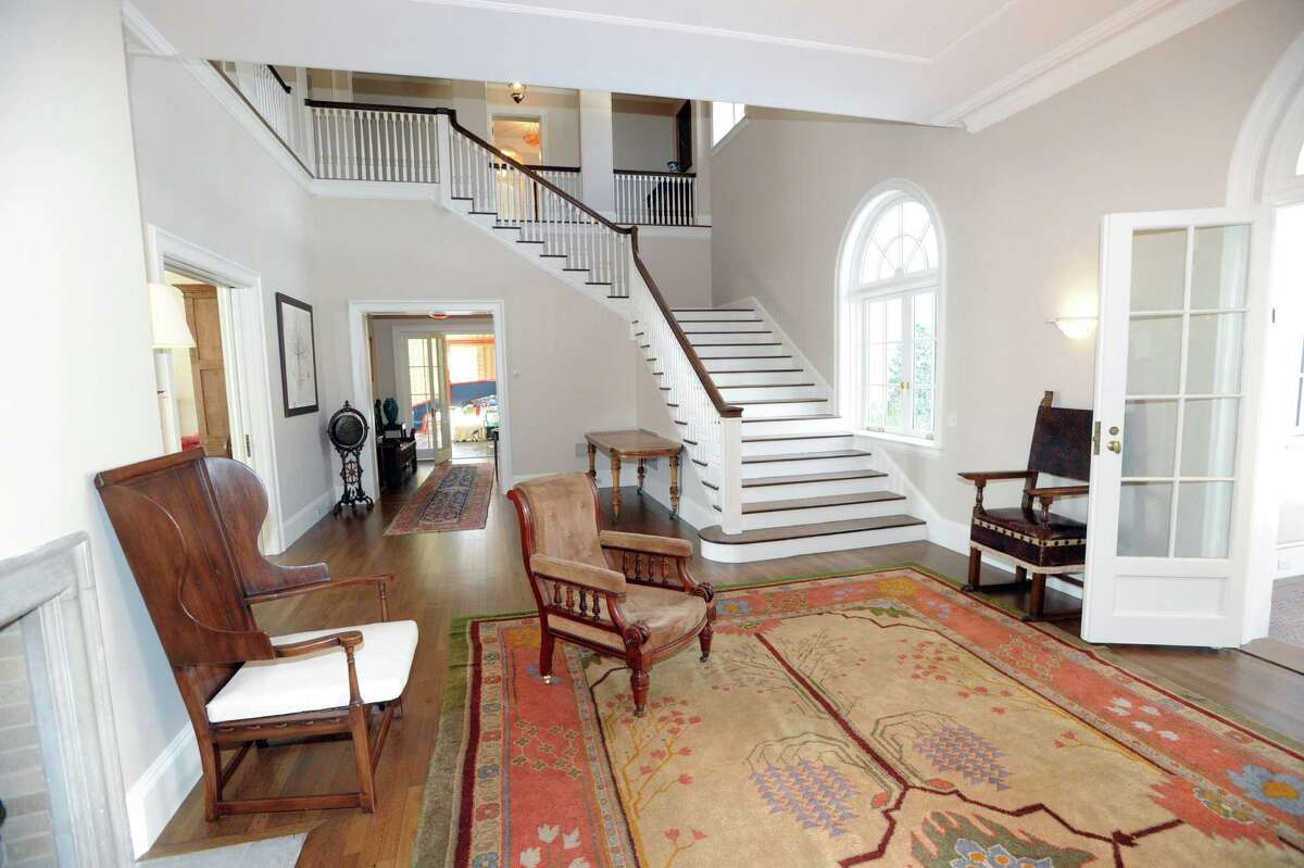 Byram Shore Road mansion on market for 29.5 million