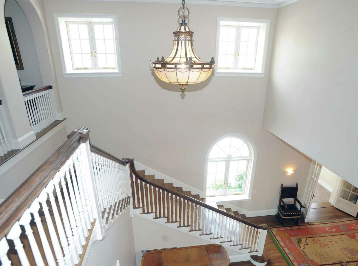 Byram Shore Road mansion on market for 29.5 million