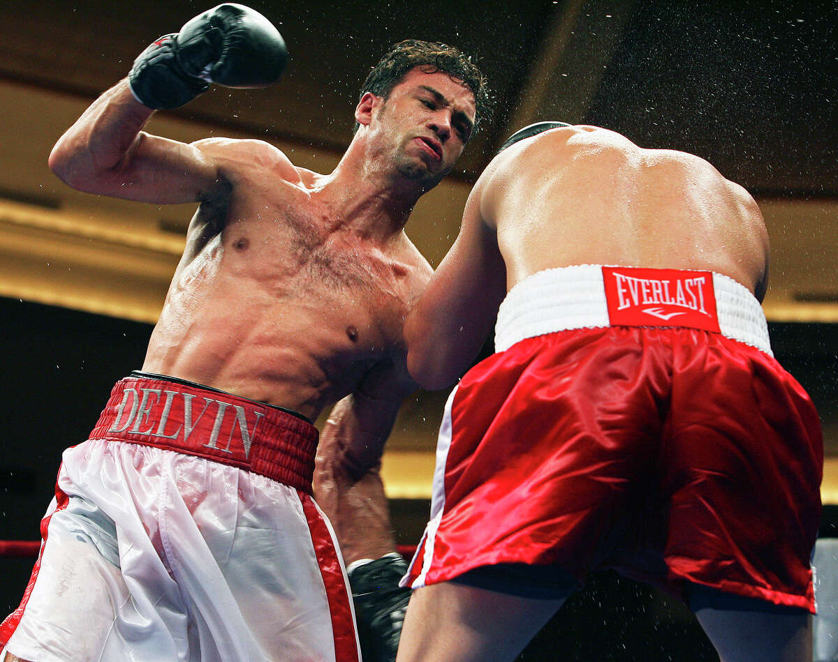 San Antonio boxer Oscar Diaz dead at 32