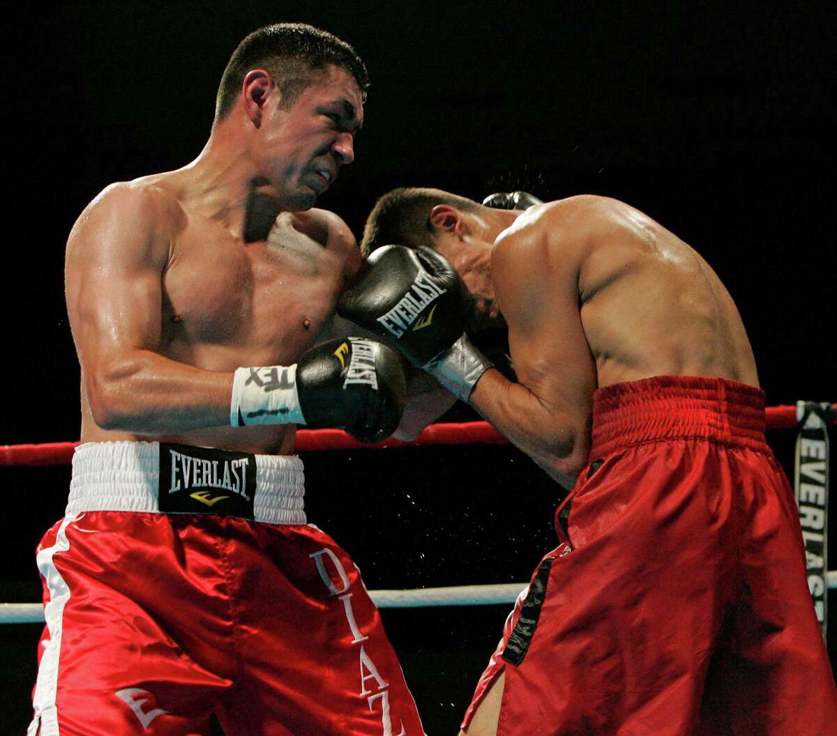 San Antonio boxer Oscar Diaz dead at 32