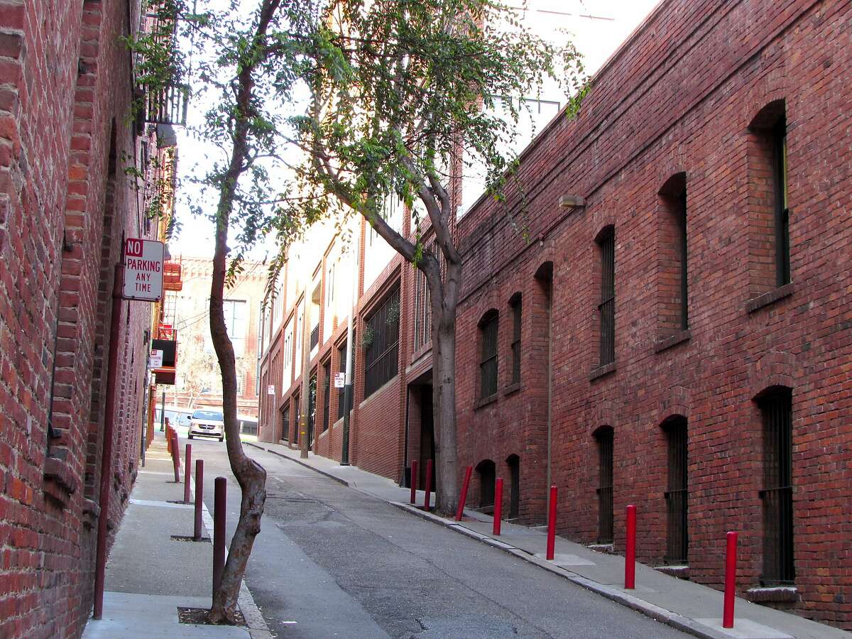 The oldest buildings in San Francisco