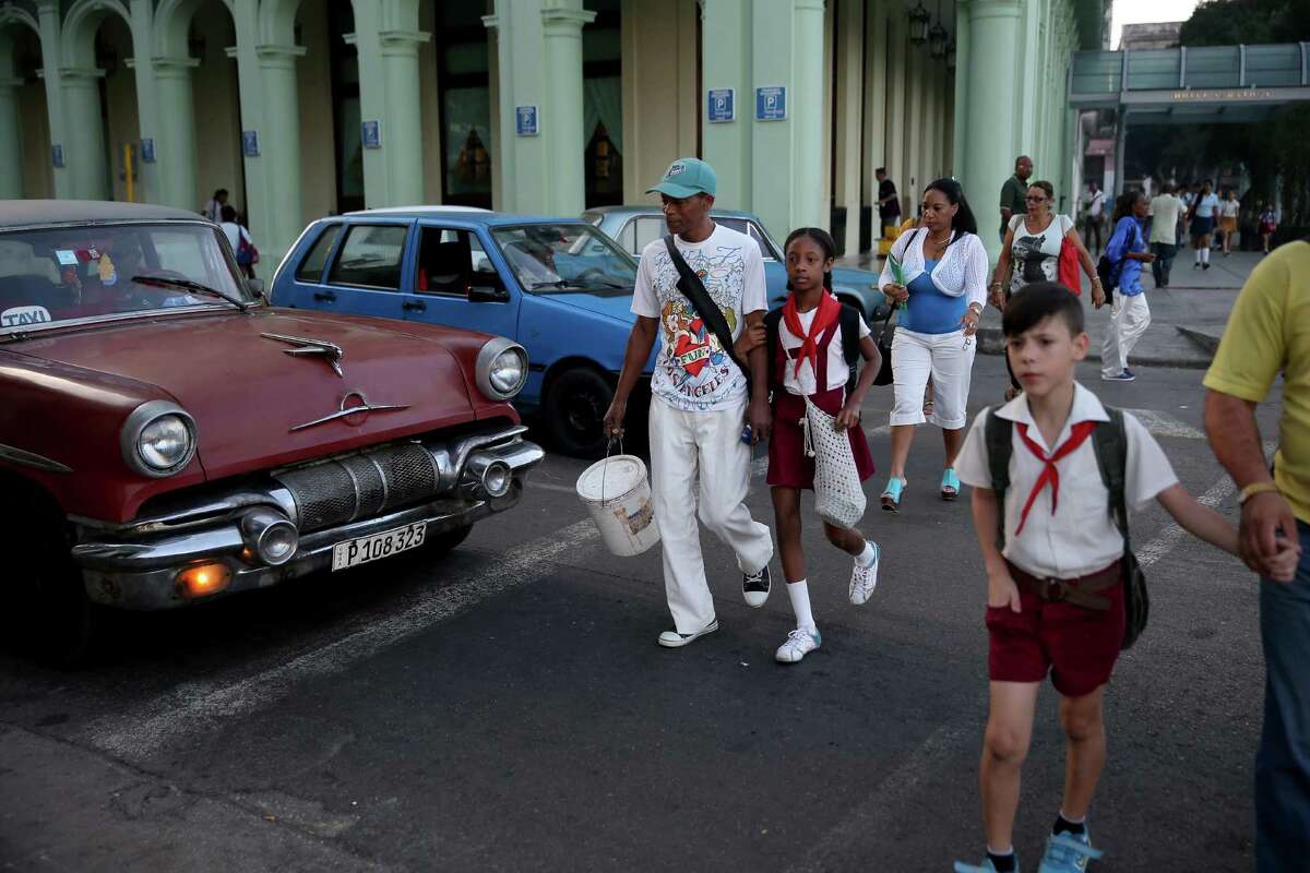 Modern life in Cuba