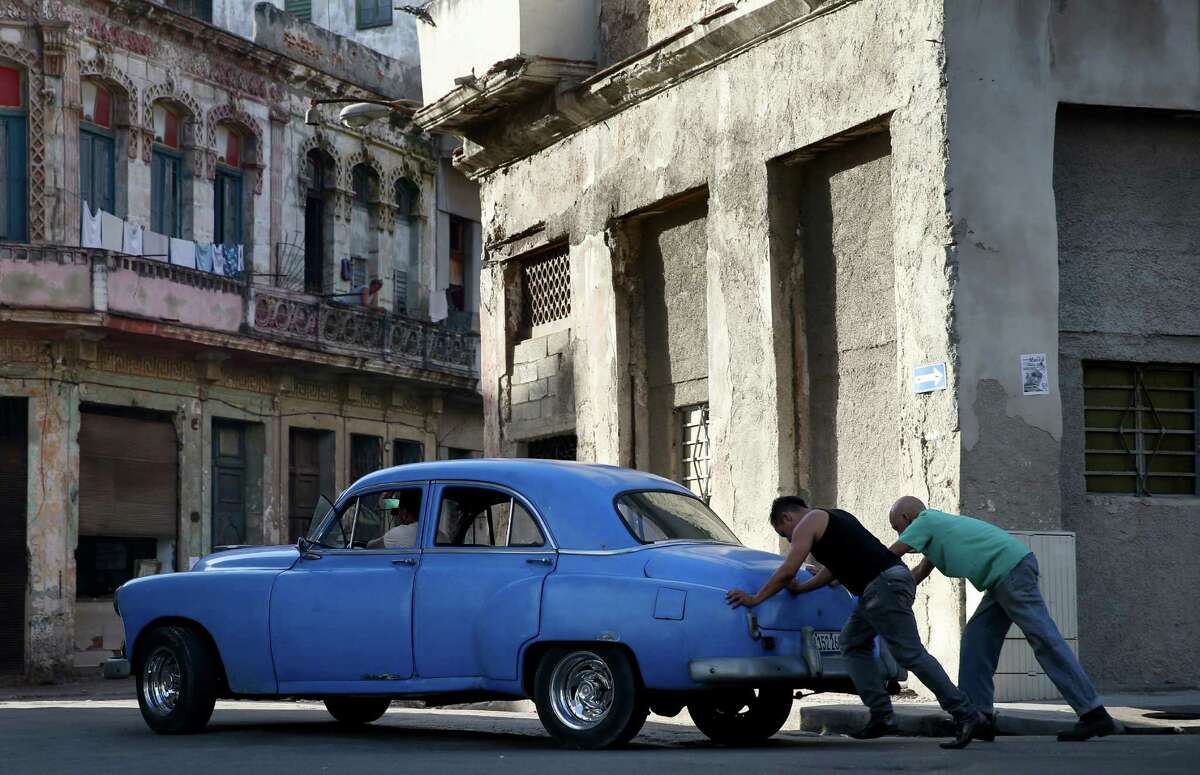 Modern life in Cuba