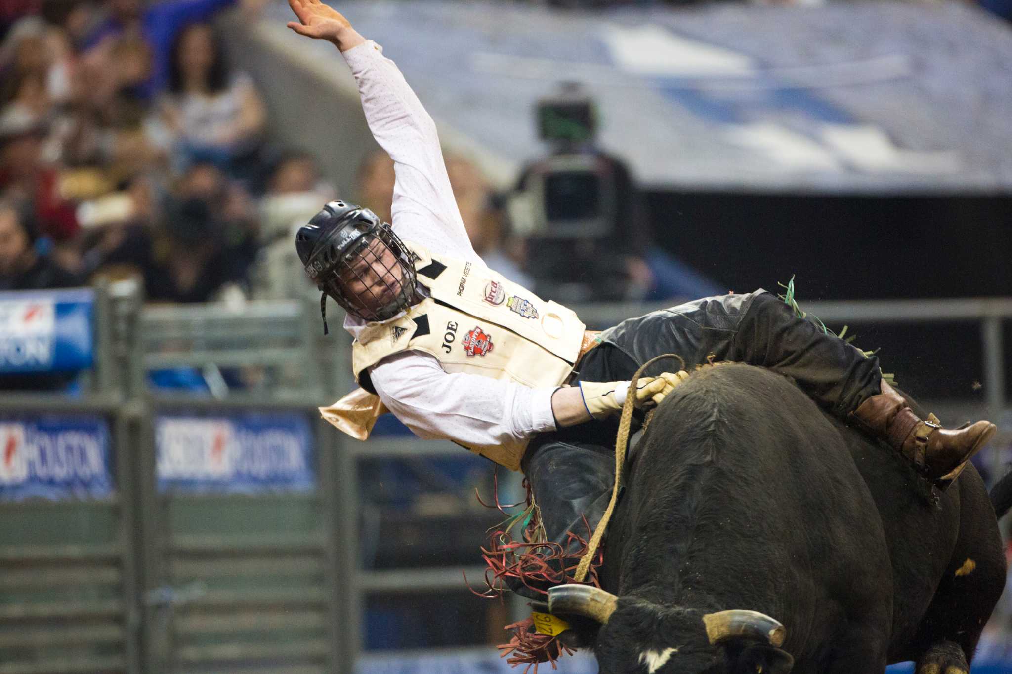 Joe Frost carries legacy of rodeo royalty