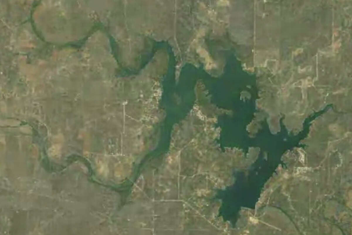 Timelapse photos show how the drought is changing Texas lakes