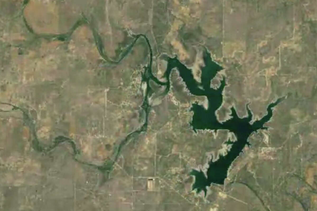 Timelapse photos show how the drought is changing Texas lakes