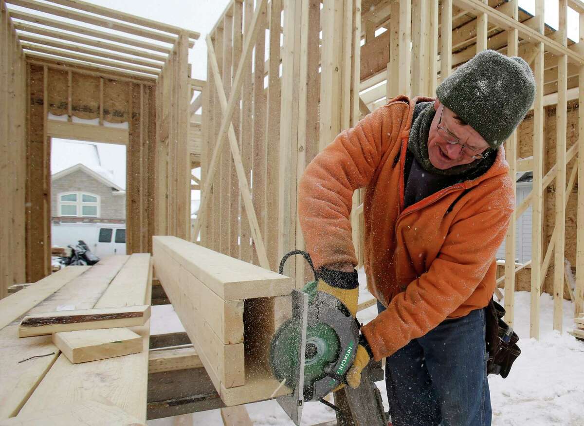 CareerBuilder dishes on 20 jobs you can get right out of high school